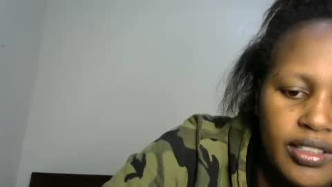 Snapshot of miss_vall chatting on January 29, 2:53 pm miss_vall online show from January 29, 2:53 pm