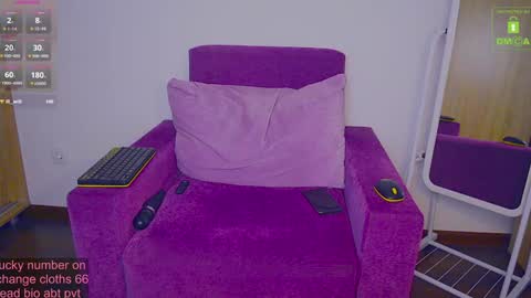 Just Vero online show from January 13, 9:31 pm