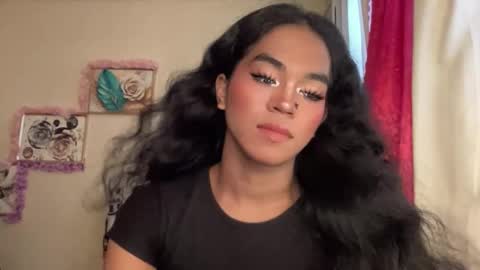 Snapshot of miss_veron_xoxo chatting on December 4, 7:06 am miss_veron_xoxo online show from December 4, 7:06 am