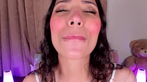 Miss Veronica online show from February 4, 1:17 pm