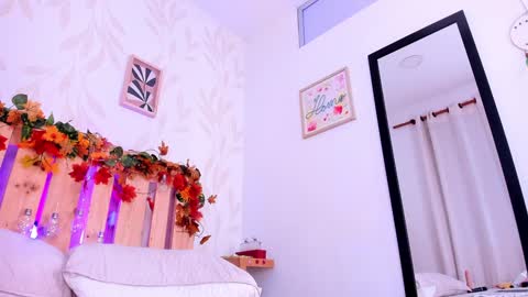 Snapshot of miss_viiky chatting on January 31, 4:48 pm Miss Vikky online show from January 31, 4:48 pm