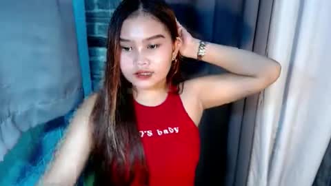 Snapshot of miss_yannax chatting on May 25, 2:12 pm yanna online show from May 25, 2:12 pm