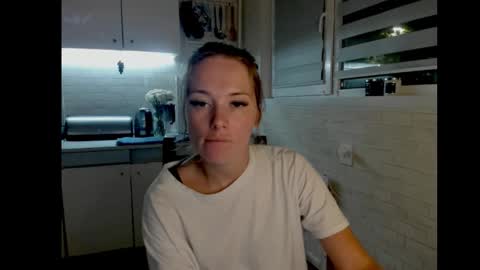 miss_you20 online show from September 9, 6:51 pm