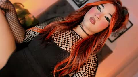 Snapshot of miss_zz chatting on April 11, 12:20 pm miss_zz online show from April 11, 12:20 pm