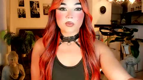 Snapshot of miss_zz chatting on July 23, 3:37 am miss_zz online show from July 23, 3:37 am