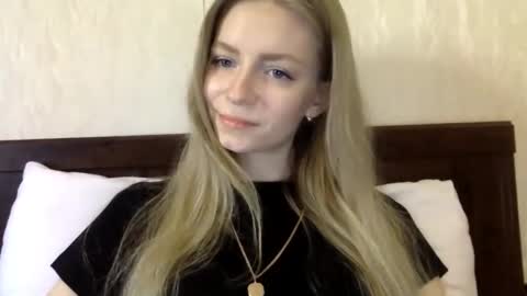 Alli not bb not babe not baby online show from December 13, 9:35 am