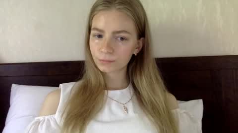Alli not bb not babe not baby online show from January 10, 4:20 pm