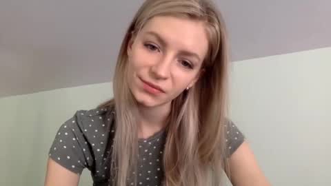 Alli not bb not babe not baby online show from January 12, 4:40 pm