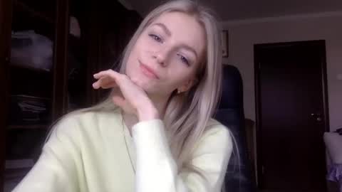 Alli not bb not babe not baby online show from January 13, 11:30 am