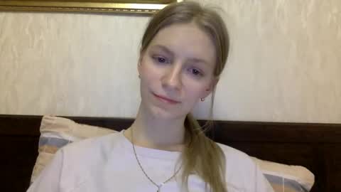 Alli not bb not babe not baby online show from February 7, 6:03 am