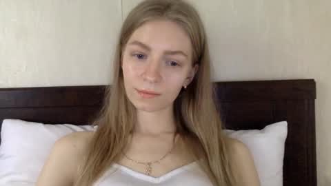 Alli not bb not babe not baby online show from February 27, 7:55 am