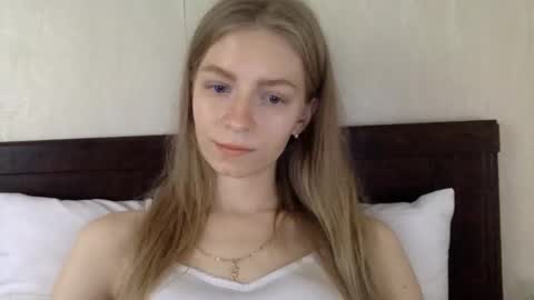 Alli not bb not babe not baby online show from February 27, 10:59 am