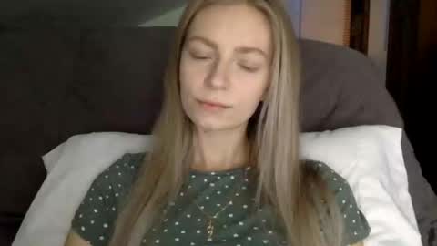 Alli not bb not babe not baby online show from September 17, 11:39 pm