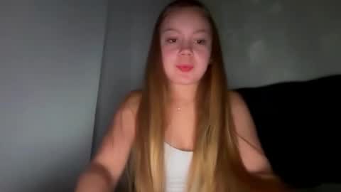 Snapshot of missameliah chatting on February 20, 10:49 am Ameliahs online show from February 20, 10:49 am