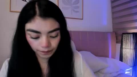 Snapshot of missariadnaa chatting on March 24, 12:10 pm Ariadna Ruiz online show from March 24, 12:10 pm