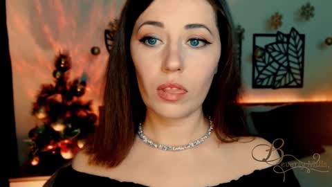 The divine Beverly online show from December 28, 6:08 pm