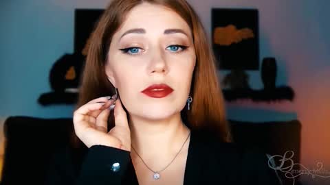 The divine Beverly online show from September 10, 7:14 pm