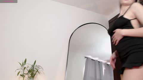 MissBlair online show from February 3, 3:38 pm