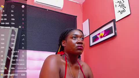 Snapshot of missbnasty_ chatting on February 22, 3:56 am Miss Evelyn online show from February 22, 3:56 am