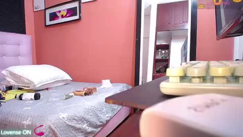 Snapshot of missbnasty_ chatting on March 2, 12:32 pm Miss Evelyn online show from March 2, 12:32 pm