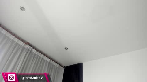 Snapshot of missbrasil_ chatting on April 28, 11:59 am Sara Vanegas online show from April 28, 11:59 am