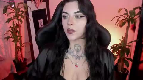 Snapshot of misscharlottte_18 chatting on February 18, 1:34 am Missy Charlottte. Hey remember to give me a thumbs up ty online show from February 18, 1:34 am