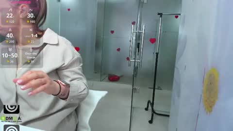 Snapshot of missdominna chatting on July 30, 2:54 am Miss Domina online show from July 30, 2:54 am