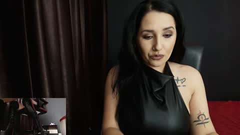 Miss online show from September 30, 9:53 pm