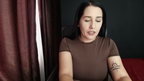 Miss online show from October 5, 12:58 pm