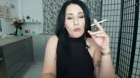 Snapshot of missdyaa chatting on June 11, 12:32 am Miss online show from June 11, 12:32 am