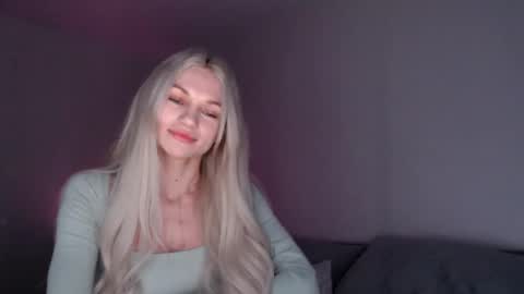 EMMA online show from January 8, 8:22 pm