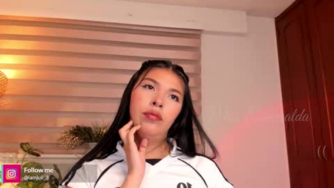 Julieta Arboleda   but i like call me esme online show from November 18, 9:41 pm