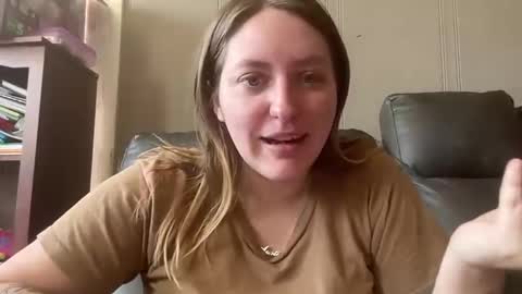 Snapshot of missfantastic0903 chatting on April 21, 4:23 pm missfantastic0903 online show from April 21, 4:23 pm