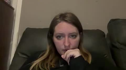 Snapshot of missfantastic0903 chatting on May 1, 1:54 am missfantastic0903 online show from May 1, 1:54 am