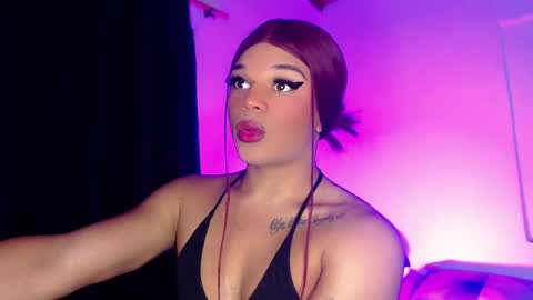 Snapshot of missfer_bigdick chatting on March 14, 11:15 am Fer online show from March 14, 11:15 am