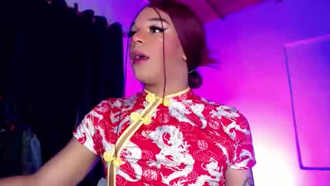 Snapshot of missfer_bigdick chatting on March 21, 10:53 am Fer online show from March 21, 10:53 am