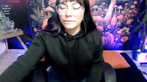 Snapshot of missfungi chatting on November 4, 1:16 am Luna online show from November 4, 1:16 am