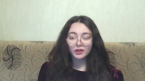missis mona online show from February 26, 8:15 am