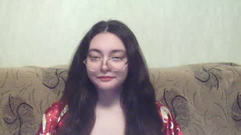 missis mona online show from March 12, 8:10 pm