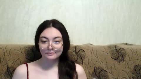 missis mona online show from May 7, 7:14 am