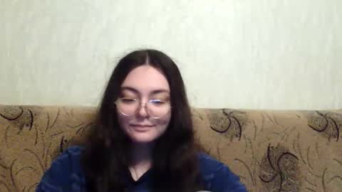 missis mona online show from May 9, 7:30 pm