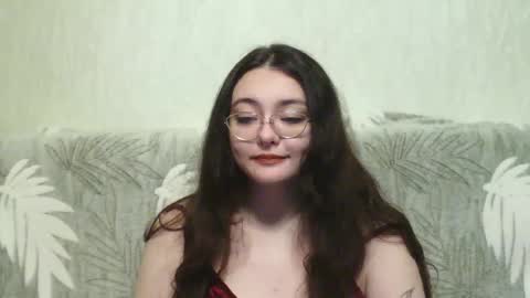 Snapshot of missis_monica_ chatting on December 11, 8:18 pm Monica online show from December 11, 8:18 pm
