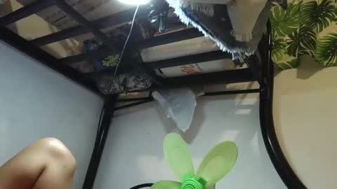 Jona online show from October 3, 6:16 pm