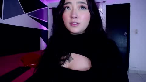 Miss Loise online show from December 9, 4:05 pm