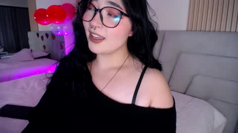 Miss Loise online show from February 18, 4:52 am