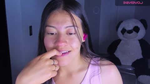 missloren333 online show from October 2, 8:43 am