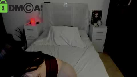 Lucye Robbie online show from March 1, 3:53 am