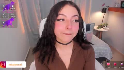 i am lyn online show from January 16, 5:55 am