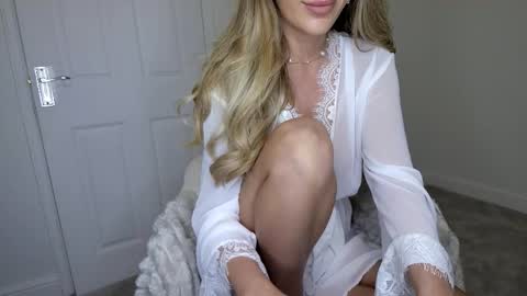 Miss Madison Mae online show from October 25, 1:46 am