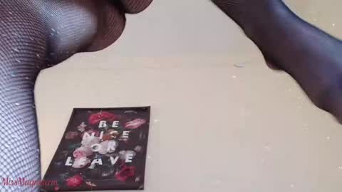  Vi  online show from October 21, 8:59 am